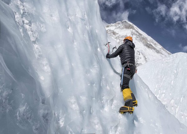 Apprendre l'alpinisme avec Julien Irilli : une aventure authentique en montagne