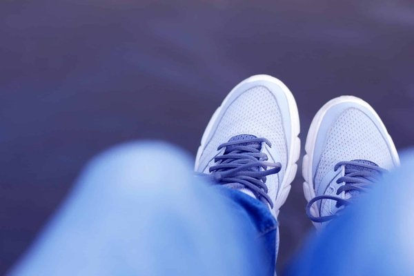 Top maillot vtt femme : votre allié trail !